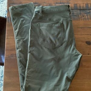 Lulu Lemon Men ABC slim